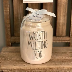 Rae Dunn WORTH MELTING FOR iridescent baby canister